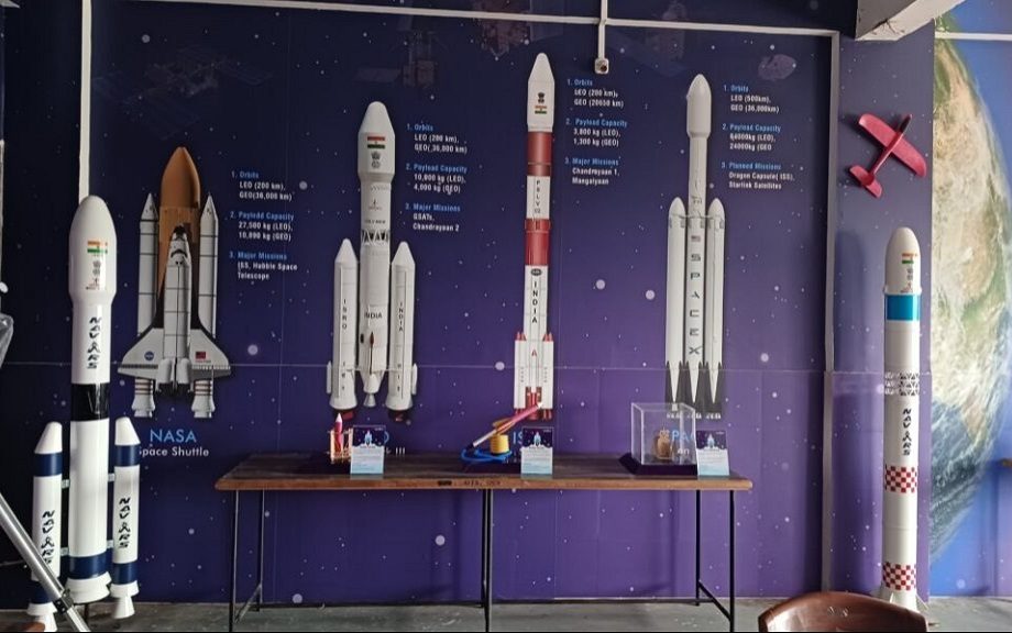 astronomy laboratory equipment manufacturer in india