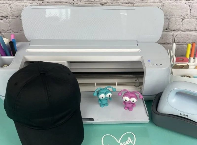 how to use cricut hat press